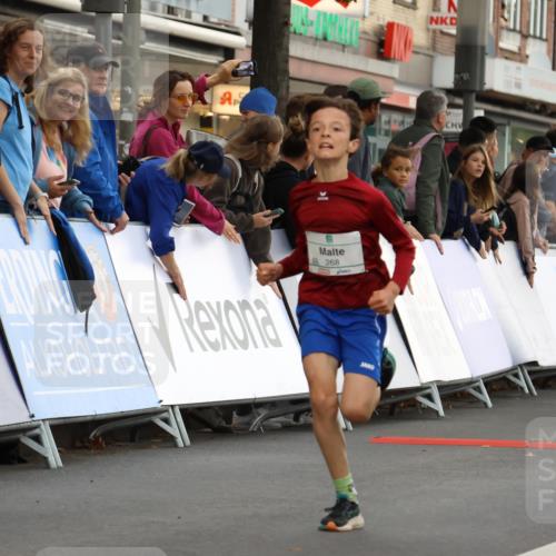 21.09.2025 - PSD Bank Halbmarathon Strokosch-Dieckow http://msf.ph/oto/8940427 21.09.2025 10:25:36 Ziel 206, 268 meine-sportfotos.de