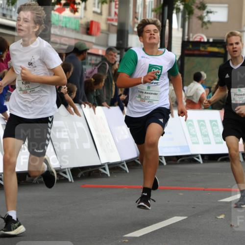 21.09.2025 - PSD Bank Halbmarathon Strokosch-Dieckow http://msf.ph/oto/8940467 21.09.2025 10:25:49 Ziel 115, 118, 232, 248, 349, 444 meine-sportfotos.de
