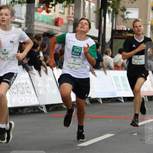 21.09.2025 - PSD Bank Halbmarathon Strokosch-Dieckow http://msf.ph/oto/8940475 21.09.2025 10:25:49 Ziel 115, 118, 232, 248, 349, 444 meine-sportfotos.de