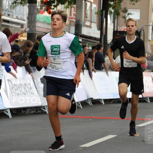 21.09.2025 - PSD Bank Halbmarathon Strokosch-Dieckow http://msf.ph/oto/8940483 21.09.2025 10:25:49 Ziel 115, 118, 232, 248, 349, 444 meine-sportfotos.de