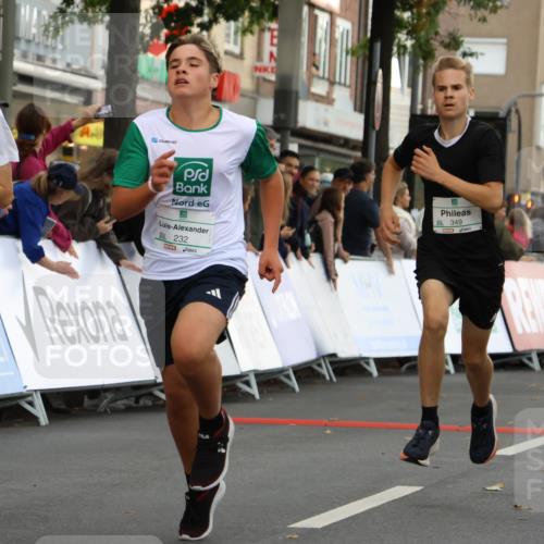 21.09.2025 - PSD Bank Halbmarathon Strokosch-Dieckow http://msf.ph/oto/8940486 21.09.2025 10:25:49 Ziel 115, 118, 232, 248, 349, 444 meine-sportfotos.de