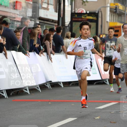 21.09.2025 - PSD Bank Halbmarathon Strokosch-Dieckow http://msf.ph/oto/8940512 21.09.2025 10:25:54 Ziel 112, 115, 118, 162, 232, 248, 302, 349, 421, 444 meine-sportfotos.de