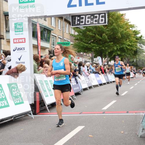 21.09.2025 - PSD Bank Halbmarathon Strokosch-Dieckow http://msf.ph/oto/8940543 21.09.2025 11:35:49 Ziel 1330, 1705, 1973, 1976, 2000, 2050 meine-sportfotos.de