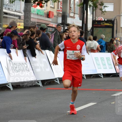 21.09.2025 - PSD Bank Halbmarathon Strokosch-Dieckow http://msf.ph/oto/8940572 21.09.2025 10:26:01 Ziel 106, 112, 115, 162, 302, 421, 444, 450 meine-sportfotos.de