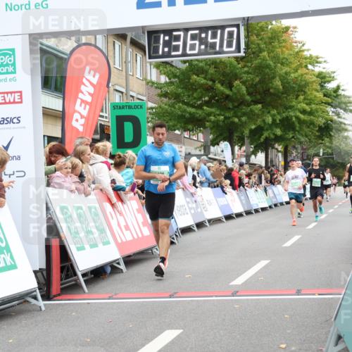 21.09.2025 - PSD Bank Halbmarathon Strokosch-Dieckow http://msf.ph/oto/8940587 21.09.2025 11:36:03 Ziel 1426, 1921, 1922, 1952, 2033, 2051, 2110 meine-sportfotos.de