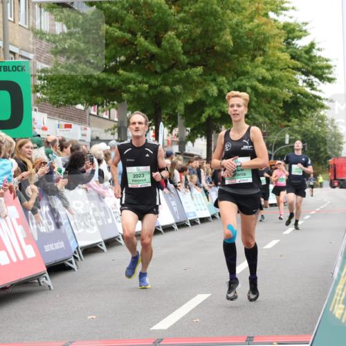 21.09.2025 - PSD Bank Halbmarathon Strokosch-Dieckow http://msf.ph/oto/8940624 21.09.2025 11:36:17 Ziel 1044, 1060, 1977, 2023 meine-sportfotos.de