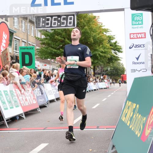 21.09.2025 - PSD Bank Halbmarathon Strokosch-Dieckow http://msf.ph/oto/8940638 21.09.2025 11:36:21 Ziel 1044, 1060, 1977, 2023, 2048, 2128 meine-sportfotos.de