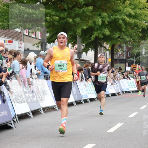 21.09.2025 - PSD Bank Halbmarathon Strokosch-Dieckow http://msf.ph/oto/8940676 21.09.2025 11:36:45 Ziel 1421, 1563, 1910, 2039, 2398 meine-sportfotos.de