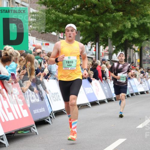 21.09.2025 - PSD Bank Halbmarathon Strokosch-Dieckow http://msf.ph/oto/8940678 21.09.2025 11:36:46 Ziel 1421, 1563, 1910, 2398 meine-sportfotos.de