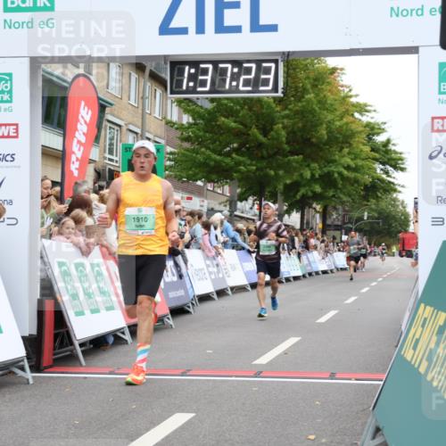 21.09.2025 - PSD Bank Halbmarathon Strokosch-Dieckow http://msf.ph/oto/8940681 21.09.2025 11:36:47 Ziel 1421, 1563, 1910, 2398 meine-sportfotos.de