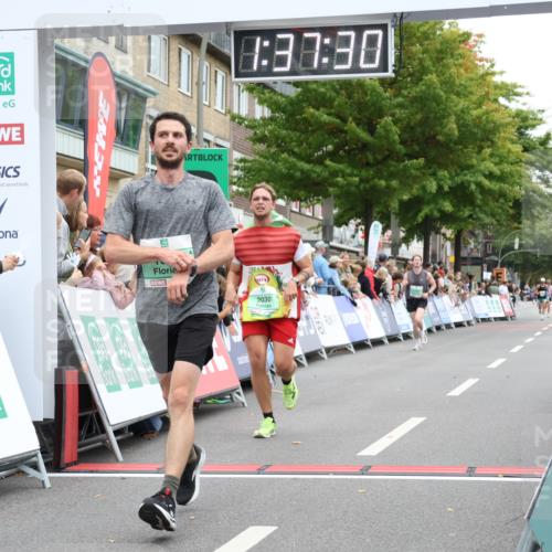 21.09.2025 - PSD Bank Halbmarathon Strokosch-Dieckow http://msf.ph/oto/8940698 21.09.2025 11:36:53 Ziel 1646, 1910, 2030, 2398 meine-sportfotos.de