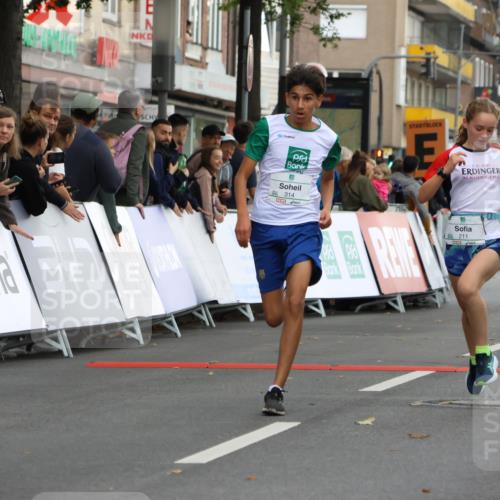 21.09.2025 - PSD Bank Halbmarathon Strokosch-Dieckow http://msf.ph/oto/8940708 21.09.2025 10:26:14 Ziel 106, 120, 207, 211, 214, 226, 314, 384 meine-sportfotos.de