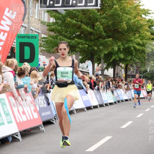 21.09.2025 - PSD Bank Halbmarathon Strokosch-Dieckow http://msf.ph/oto/8940729 21.09.2025 11:37:18 Ziel 1085, 2036 meine-sportfotos.de