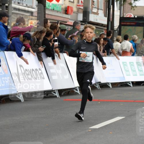 21.09.2025 - PSD Bank Halbmarathon Strokosch-Dieckow http://msf.ph/oto/8940770 21.09.2025 10:26:19 Ziel 120, 207, 211, 214, 226, 314, 334, 384 meine-sportfotos.de