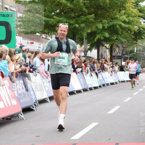 21.09.2025 - PSD Bank Halbmarathon Strokosch-Dieckow http://msf.ph/oto/8940785 21.09.2025 11:37:44 Ziel 1216, 2017, 2132, 2226, 3999 meine-sportfotos.de