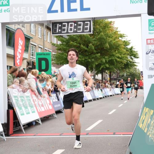 21.09.2025 - PSD Bank Halbmarathon Strokosch-Dieckow http://msf.ph/oto/8940804 21.09.2025 11:37:56 Ziel 1591, 1651, 2115 meine-sportfotos.de
