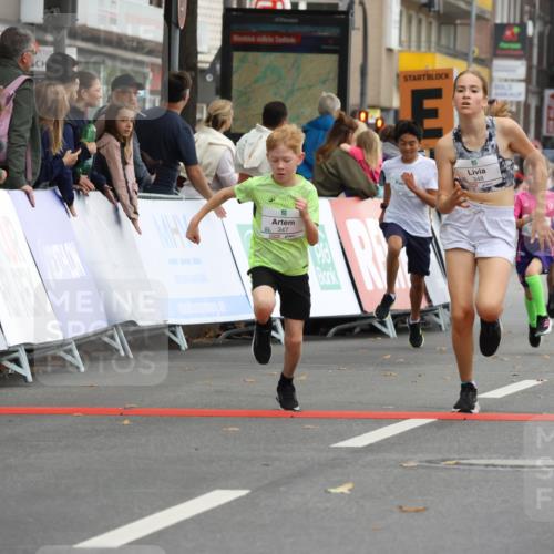 21.09.2025 - PSD Bank Halbmarathon Strokosch-Dieckow http://msf.ph/oto/8940818 21.09.2025 10:26:33 Ziel 111, 297, 347, 348, 379, 396 meine-sportfotos.de