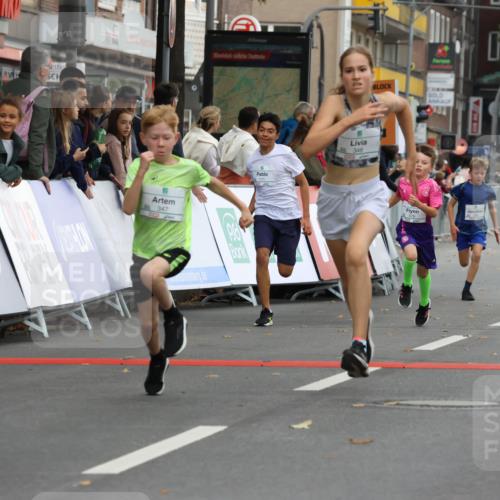 21.09.2025 - PSD Bank Halbmarathon Strokosch-Dieckow http://msf.ph/oto/8940826 21.09.2025 10:26:34 Ziel 111, 297, 347, 348, 379, 396 meine-sportfotos.de