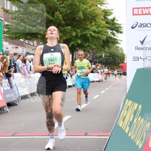 21.09.2025 - PSD Bank Halbmarathon Strokosch-Dieckow http://msf.ph/oto/8940884 21.09.2025 11:38:40 Ziel 1951, 1984, 2037, 2073, 2077, 2099, 2200 meine-sportfotos.de