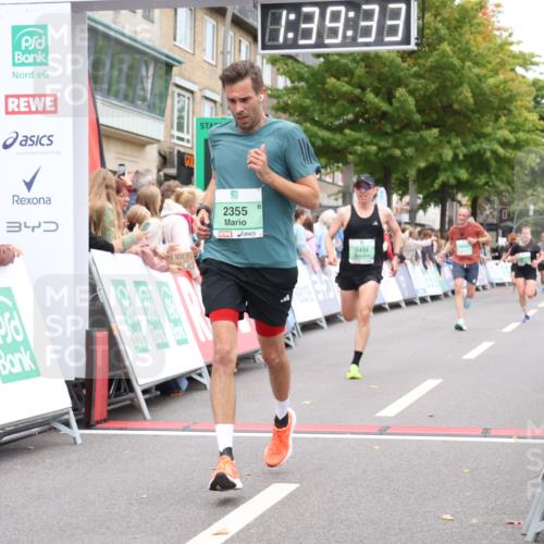 21.09.2025 - PSD Bank Halbmarathon Strokosch-Dieckow http://msf.ph/oto/8940910 21.09.2025 11:38:56 Ziel 1414, 1816, 1859, 2355, 3917 meine-sportfotos.de
