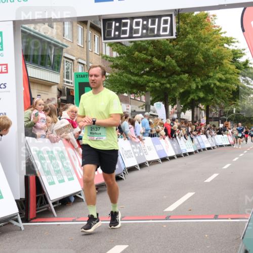 21.09.2025 - PSD Bank Halbmarathon Strokosch-Dieckow http://msf.ph/oto/8940956 21.09.2025 11:39:11 Ziel 1027, 1147, 1917, 2047, 2055, 2079, 2137 meine-sportfotos.de