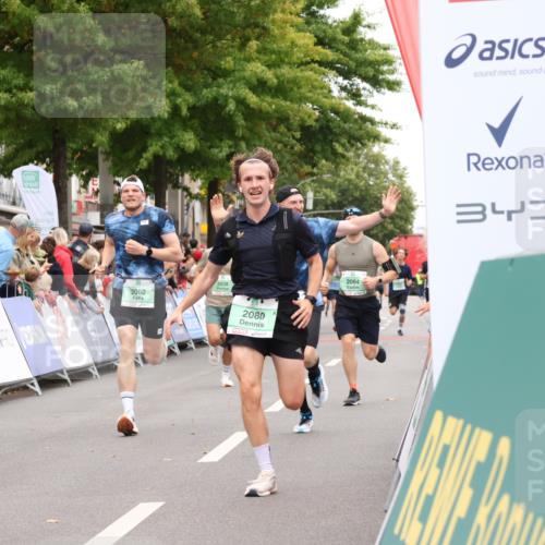 21.09.2025 - PSD Bank Halbmarathon Strokosch-Dieckow http://msf.ph/oto/8940968 21.09.2025 11:39:17 Ziel 2038, 2062, 2064, 2080, 2137, 2175 meine-sportfotos.de