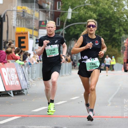 21.09.2025 - PSD Bank Halbmarathon Strokosch-Dieckow http://msf.ph/oto/8940971 21.09.2025 11:23:07 Ziel 1237, 1455, 1840 meine-sportfotos.de