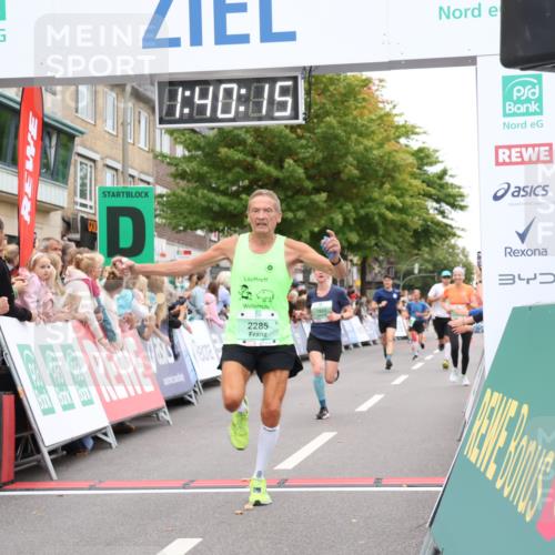 21.09.2025 - PSD Bank Halbmarathon Strokosch-Dieckow http://msf.ph/oto/8941028 21.09.2025 11:39:38 Ziel 1110, 1416, 1517, 1784, 2285, 2333, 2336, 4055 meine-sportfotos.de