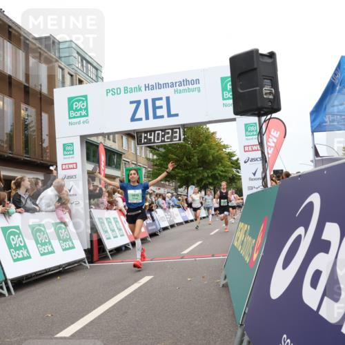 21.09.2025 - PSD Bank Halbmarathon Strokosch-Dieckow http://msf.ph/oto/8941053 21.09.2025 11:39:47 Ziel 1469, 1483, 1517, 1784, 1960, 1970, 2059, 2069, 2333, 2336, 2897, 3909 meine-sportfotos.de