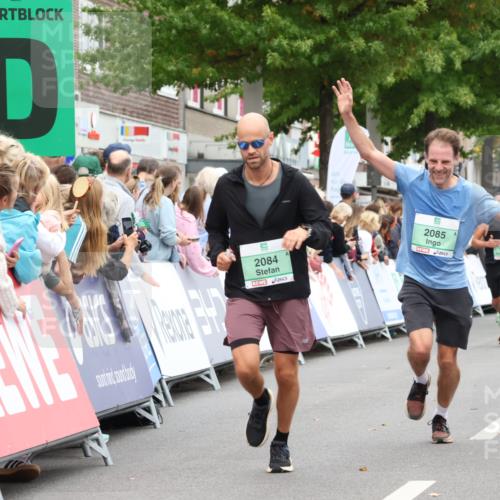 21.09.2025 - PSD Bank Halbmarathon Strokosch-Dieckow http://msf.ph/oto/8941081 21.09.2025 11:39:55 Ziel 1469, 1960, 2069, 2084, 2085, 2579, 2897, 3909 meine-sportfotos.de