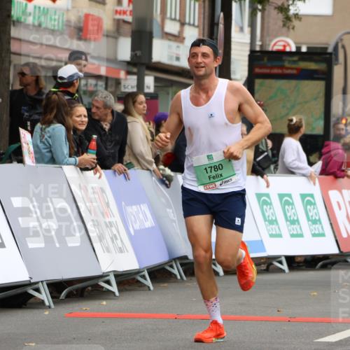 21.09.2025 - PSD Bank Halbmarathon Strokosch-Dieckow http://msf.ph/oto/8941082 21.09.2025 11:23:38 Ziel 1780 meine-sportfotos.de