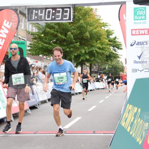 21.09.2025 - PSD Bank Halbmarathon Strokosch-Dieckow http://msf.ph/oto/8941087 21.09.2025 11:39:56 Ziel 1469, 1960, 1968, 2069, 2084, 2085, 2579, 2897, 3909 meine-sportfotos.de