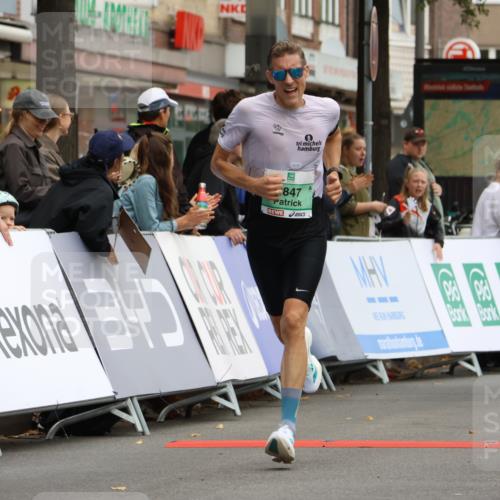 21.09.2025 - PSD Bank Halbmarathon Strokosch-Dieckow http://msf.ph/oto/8941089 21.09.2025 11:24:13 Ziel 1088, 1667, 1847 meine-sportfotos.de