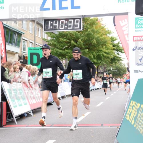 21.09.2025 - PSD Bank Halbmarathon Strokosch-Dieckow http://msf.ph/oto/8941102 21.09.2025 11:40:03 Ziel 1968, 2084, 2085, 2442, 4016, 4017 meine-sportfotos.de