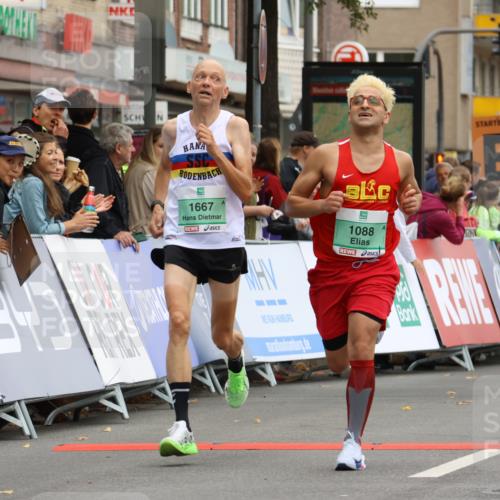 21.09.2025 - PSD Bank Halbmarathon Strokosch-Dieckow http://msf.ph/oto/8941128 21.09.2025 11:24:15 Ziel 1088, 1667, 1847 meine-sportfotos.de