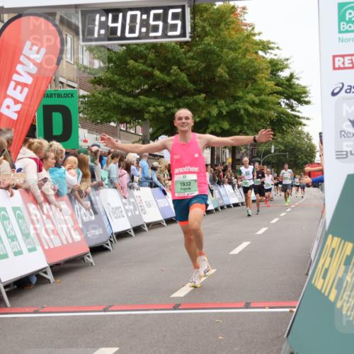 21.09.2025 - PSD Bank Halbmarathon Strokosch-Dieckow http://msf.ph/oto/8941143 21.09.2025 11:40:18 Ziel 1320, 1932, 2015, 2063 meine-sportfotos.de