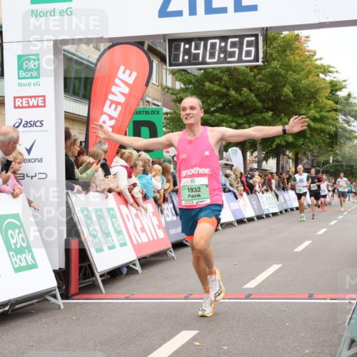 21.09.2025 - PSD Bank Halbmarathon Strokosch-Dieckow http://msf.ph/oto/8941147 21.09.2025 11:40:19 Ziel 1320, 1932, 2063 meine-sportfotos.de