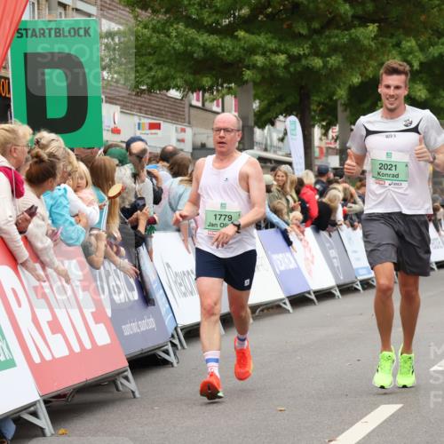 21.09.2025 - PSD Bank Halbmarathon Strokosch-Dieckow http://msf.ph/oto/8941167 21.09.2025 11:40:27 Ziel 1566, 1712, 1779, 2021 meine-sportfotos.de