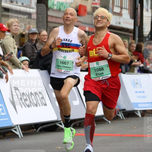 21.09.2025 - PSD Bank Halbmarathon Strokosch-Dieckow http://msf.ph/oto/8941180 21.09.2025 11:24:16 Ziel 1088, 1667, 1847 meine-sportfotos.de