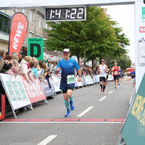 21.09.2025 - PSD Bank Halbmarathon Strokosch-Dieckow http://msf.ph/oto/8941218 21.09.2025 11:40:45 Ziel 1191, 1318, 1767, 1884, 1955, 1992, 2142, 2212, 2542 meine-sportfotos.de