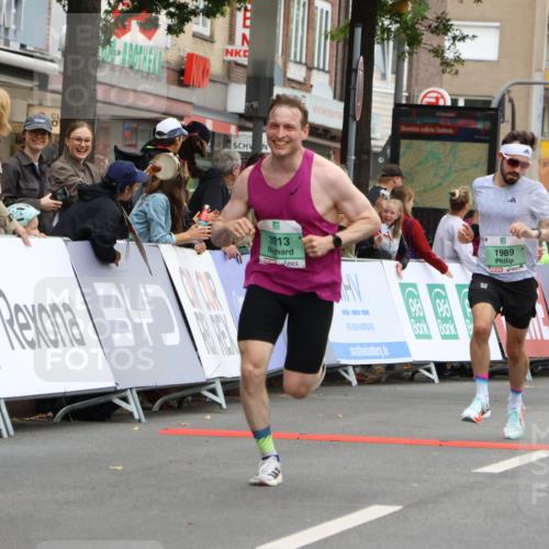 21.09.2025 - PSD Bank Halbmarathon Strokosch-Dieckow http://msf.ph/oto/8941316 21.09.2025 11:24:36 Ziel 1178, 1310, 1471, 1845, 1989, 3913, 3914 meine-sportfotos.de
