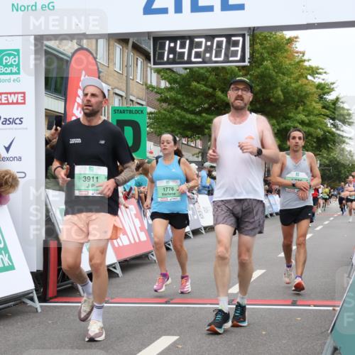 21.09.2025 - PSD Bank Halbmarathon Strokosch-Dieckow http://msf.ph/oto/8941333 21.09.2025 11:41:26 Ziel 1435, 1775, 1776, 1788, 2183, 2227, 3911, 4026 meine-sportfotos.de