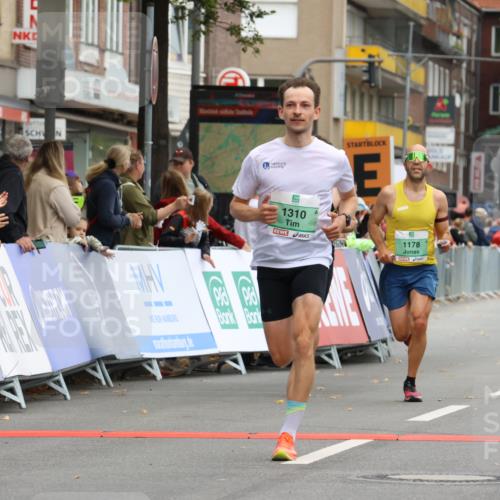 21.09.2025 - PSD Bank Halbmarathon Strokosch-Dieckow http://msf.ph/oto/8941362 21.09.2025 11:24:40 Ziel 1178, 1310, 1471, 1989, 3913 meine-sportfotos.de