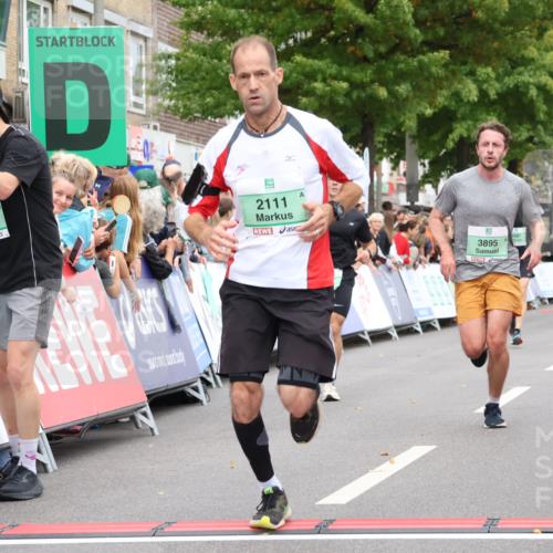 21.09.2025 - PSD Bank Halbmarathon Strokosch-Dieckow http://msf.ph/oto/8941382 21.09.2025 11:41:43 Ziel 1349, 1399, 1765, 2111, 2231, 2443, 3895 meine-sportfotos.de