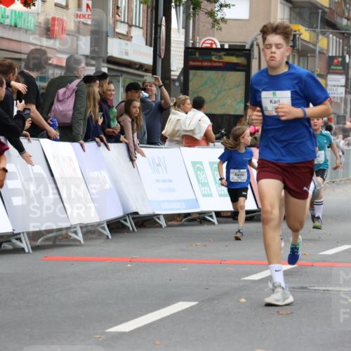 21.09.2025 - PSD Bank Halbmarathon Strokosch-Dieckow http://msf.ph/oto/8941389 21.09.2025 10:27:36 Ziel 101, 107, 149, 249, 262, 341, 342, 362, 391, 392, 399, 436 meine-sportfotos.de