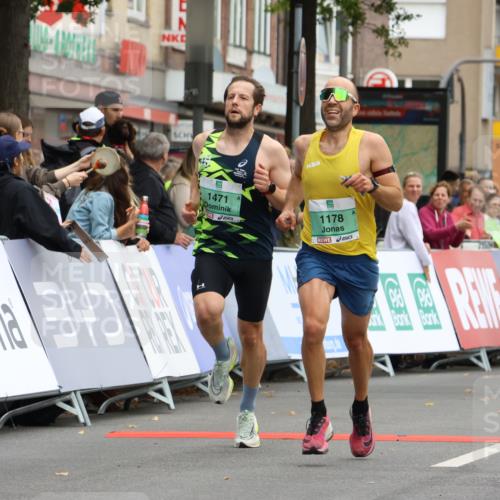 21.09.2025 - PSD Bank Halbmarathon Strokosch-Dieckow http://msf.ph/oto/8941405 21.09.2025 11:24:42 Ziel 1178, 1310, 1471, 1989, 3913 meine-sportfotos.de