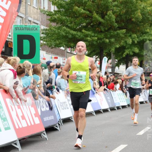 21.09.2025 - PSD Bank Halbmarathon Strokosch-Dieckow http://msf.ph/oto/8941433 21.09.2025 11:42:12 Ziel 1484, 1518, 1801, 2045, 2425 meine-sportfotos.de