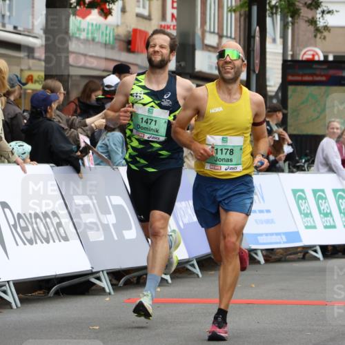 21.09.2025 - PSD Bank Halbmarathon Strokosch-Dieckow http://msf.ph/oto/8941440 21.09.2025 11:24:42 Ziel 1178, 1310, 1471, 1989, 3913 meine-sportfotos.de
