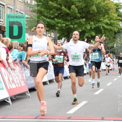 21.09.2025 - PSD Bank Halbmarathon Strokosch-Dieckow http://msf.ph/oto/8941521 21.09.2025 11:42:42 Ziel 1058, 1068, 1312, 1995, 2127, 2220, 2253, 2272, 2281, 3930, 4046 meine-sportfotos.de