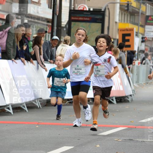 21.09.2025 - PSD Bank Halbmarathon Strokosch-Dieckow http://msf.ph/oto/8941534 21.09.2025 10:27:46 Ziel 144, 149, 203, 254, 262, 354, 362, 367, 392, 436, 451 meine-sportfotos.de